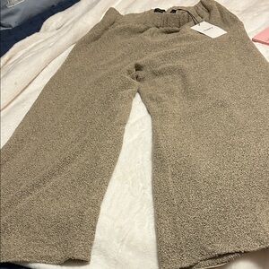 Chic taupe color Wide-Leg Pants by Theory., size medium.